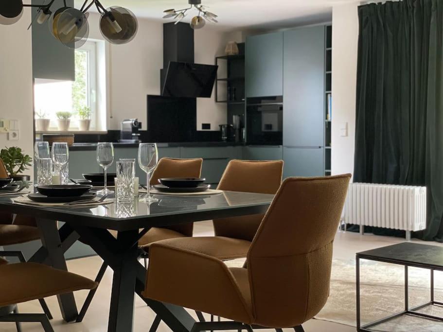 Grafschafft Angenehmes Wohnen - Ferienwohnung Mit 2 Schlafzimmern Pirna Luaran gambar